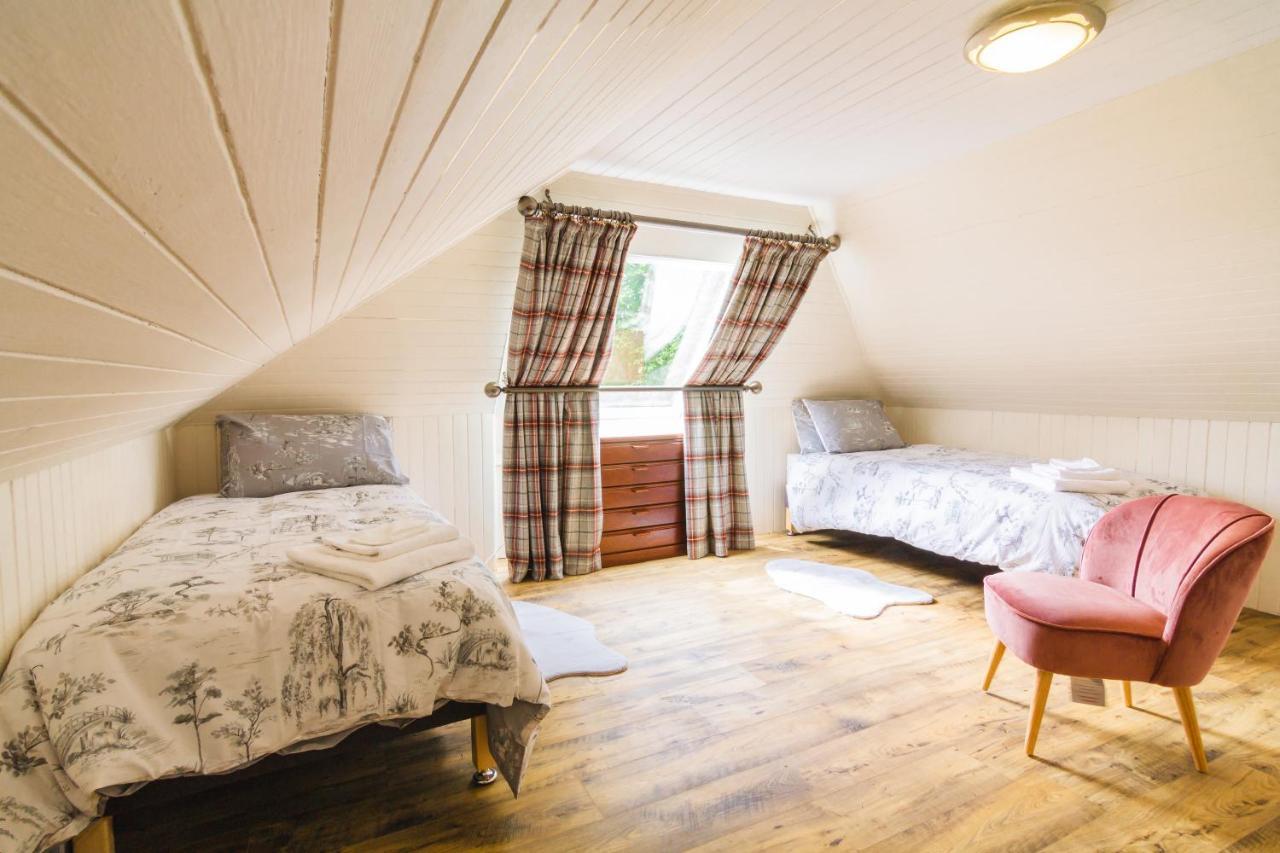 Dalnaglar Castle Estate Villa Glenshee Eksteriør billede