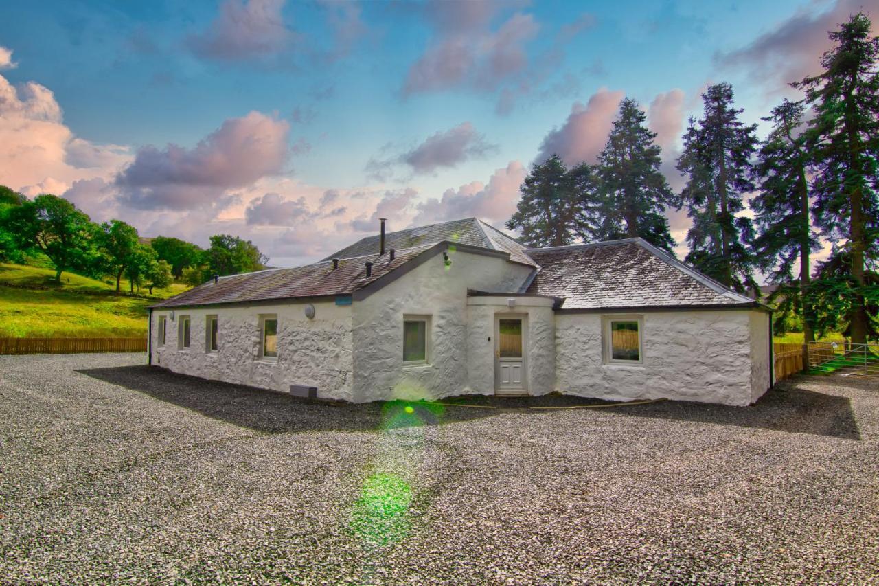 Dalnaglar Castle Estate Villa Glenshee Eksteriør billede